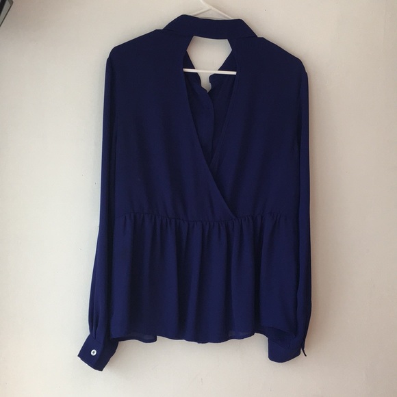 Beautiful blouse, size M - Picture 3 of 6